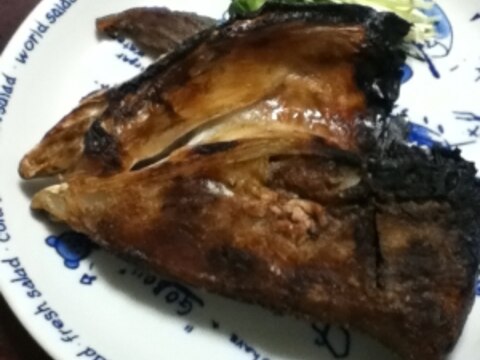 ブリのお頭の漬け焼き レシピ 作り方 By とりあえず乾杯 楽天レシピ ブリのお頭の漬け焼き レシピ 作り方 By とりあえず乾杯 楽天レシピ